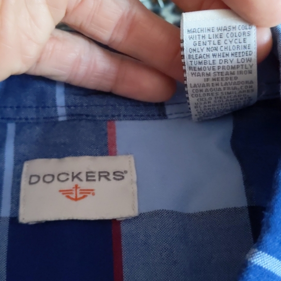 Dockers Long Sleeve Collar Shirt . Size XL - Picture 12 of 12